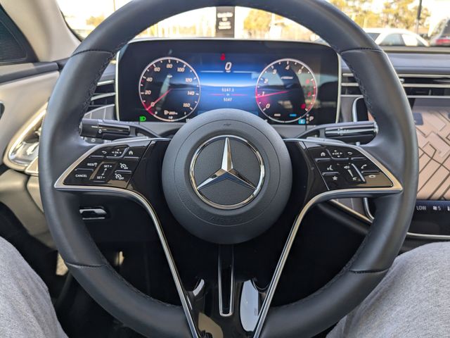 2025 Mercedes-Benz E-Class E350 - Photo 28
