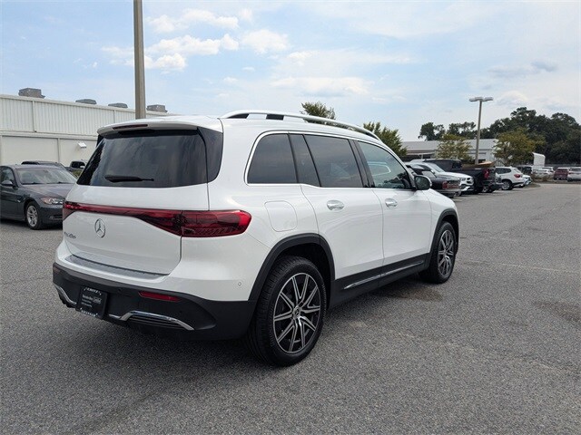 2025 Mercedes Benz EQB 250+ photo 4