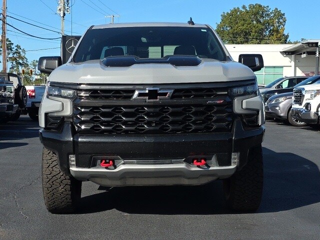 2024 Chevrolet Silverado 1500 ZR2 photo 3