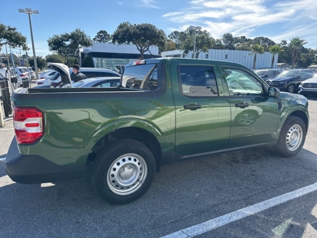 Used 2025 Ford Maverick XL Truck SuperCrew