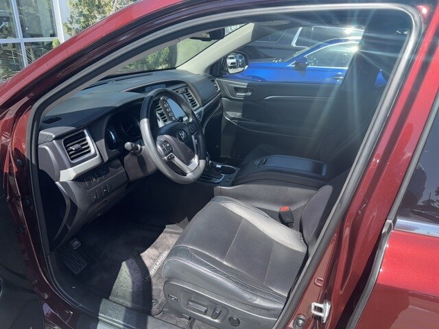 2014 Toyota Highlander Limited photo 4