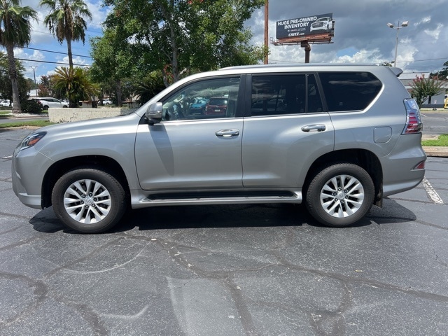 2023 Lexus GX 460 Premium photo 4