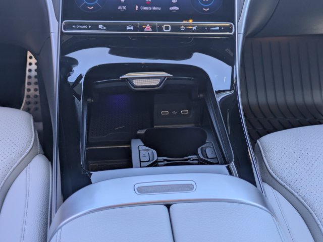 2026 Mercedes-Benz C-Class Sedan C 300 - Photo 17