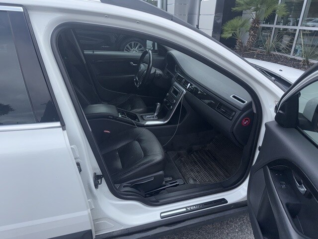 2011 Volvo XC70 3.2 photo 4