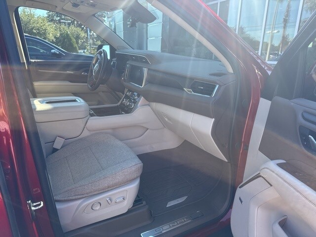 2024 Gmc Yukon XL Denali photo 3