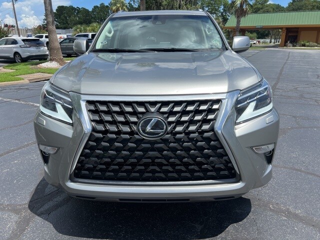 2023 Lexus GX 460 Premium photo 2