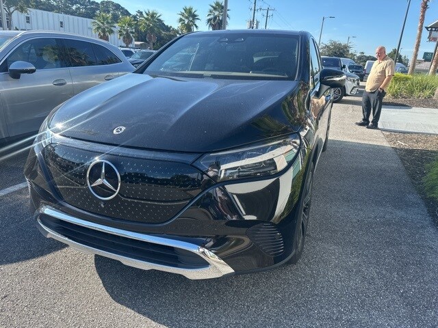 2023 Mercedes Benz EQE SUV 350 photo 3