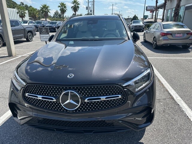 2025 Mercedes Benz GLC 350e 4MATIC photo 2