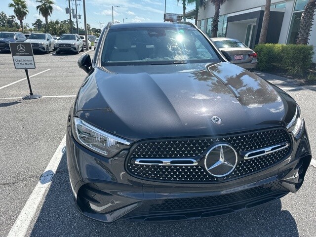 2025 Mercedes Benz GLC 350e 4MATIC photo 3