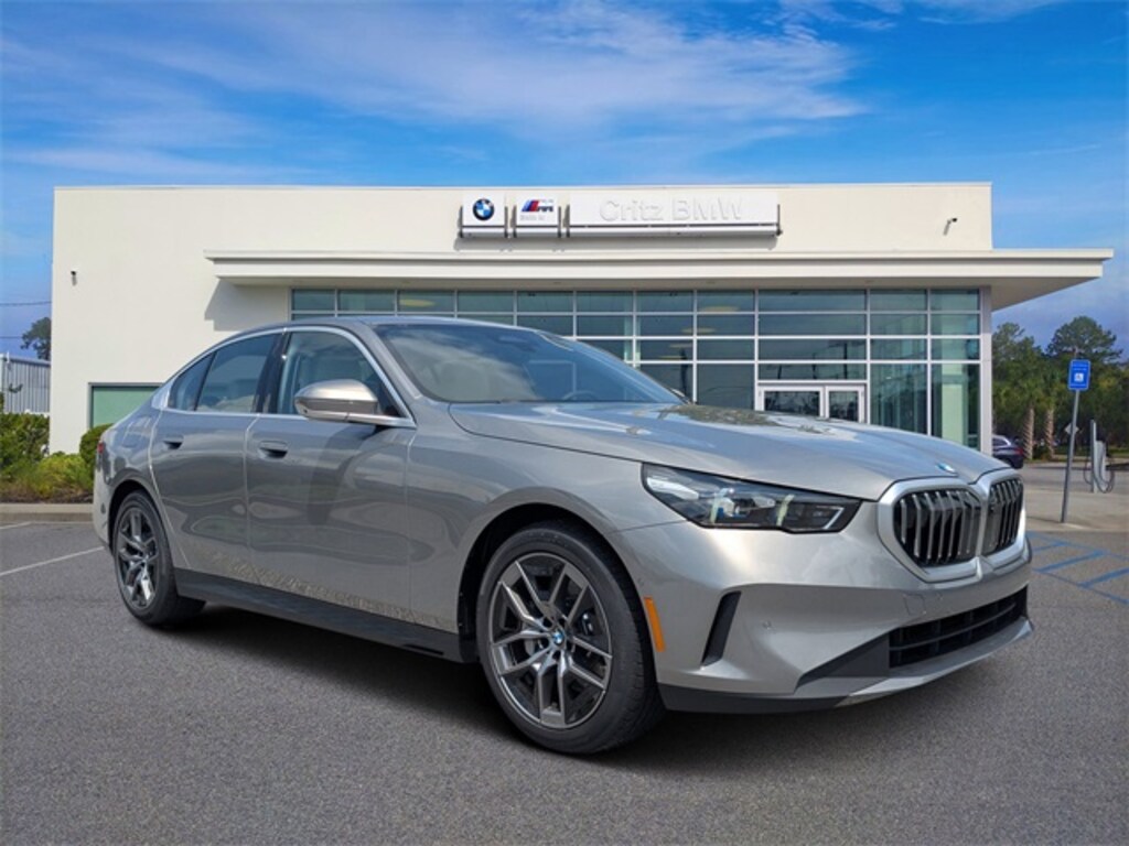 New 2026 BMW 5 Series 530i Sedan
