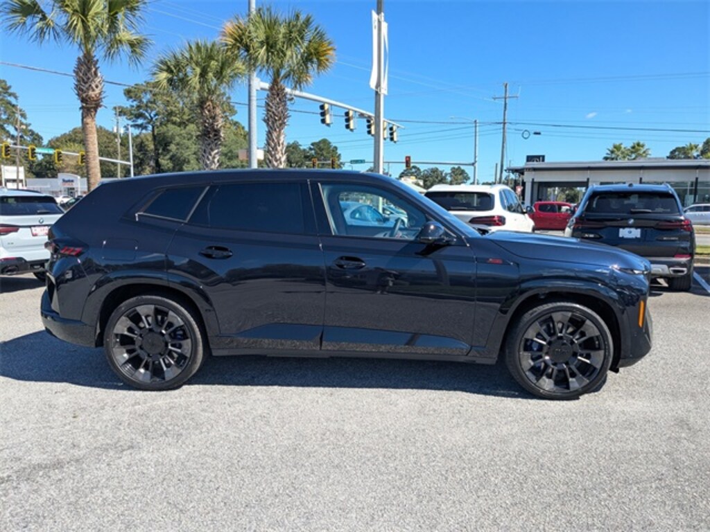 New 2026 BMW XM  SUV