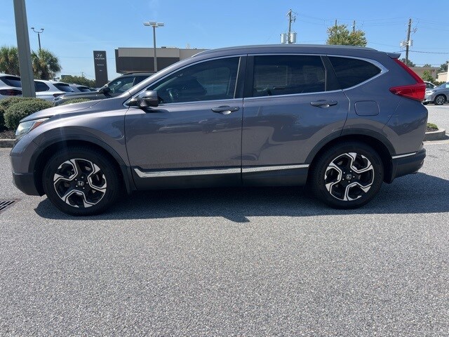 2018 Honda CR-V Touring photo 4