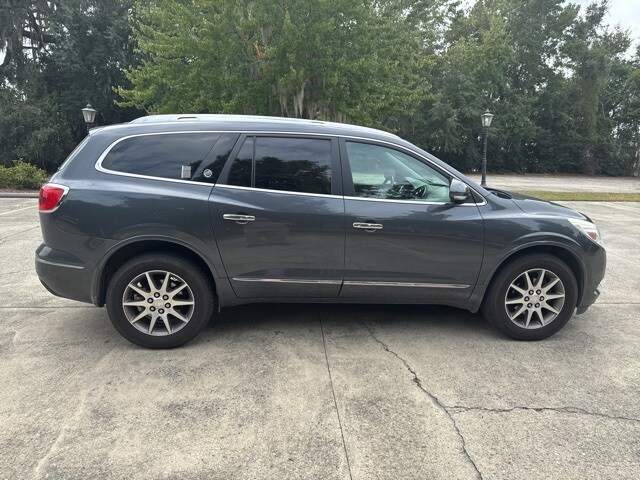 2014 Buick Enclave Leather photo 3