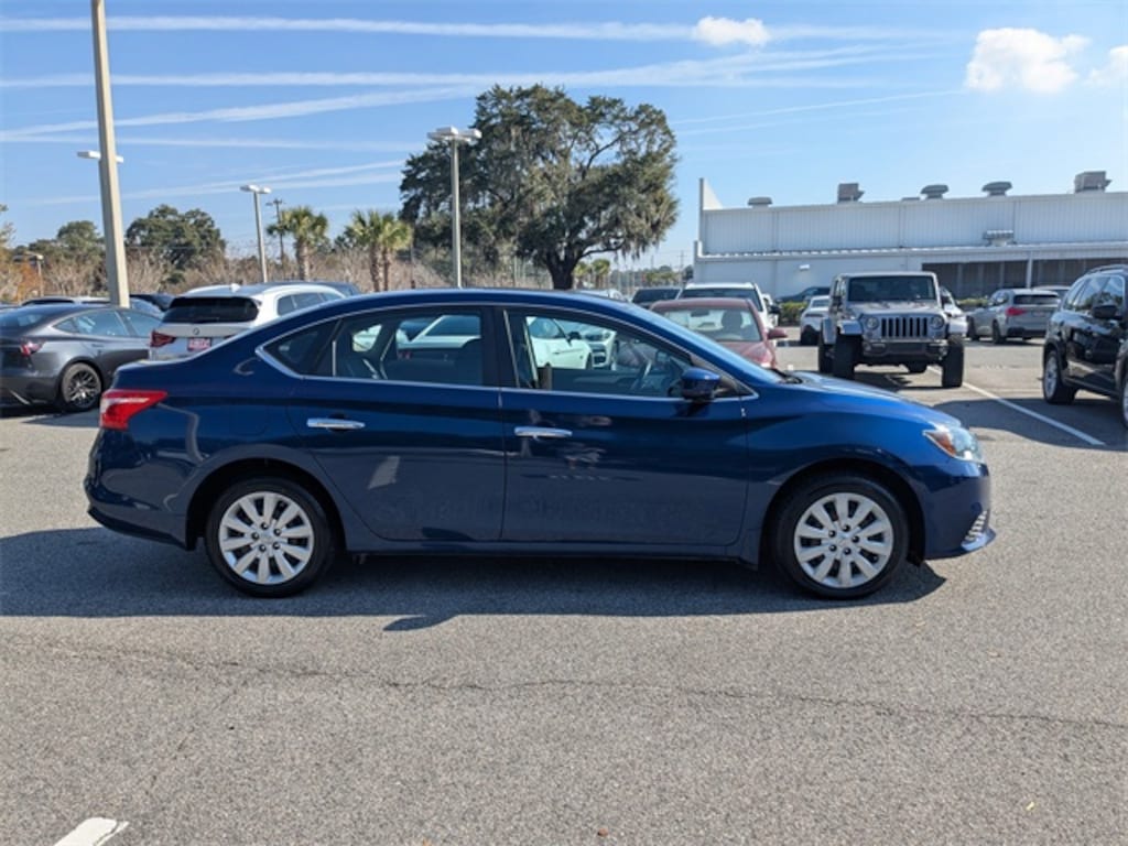 Used 2016 Nissan Sentra S Sedan