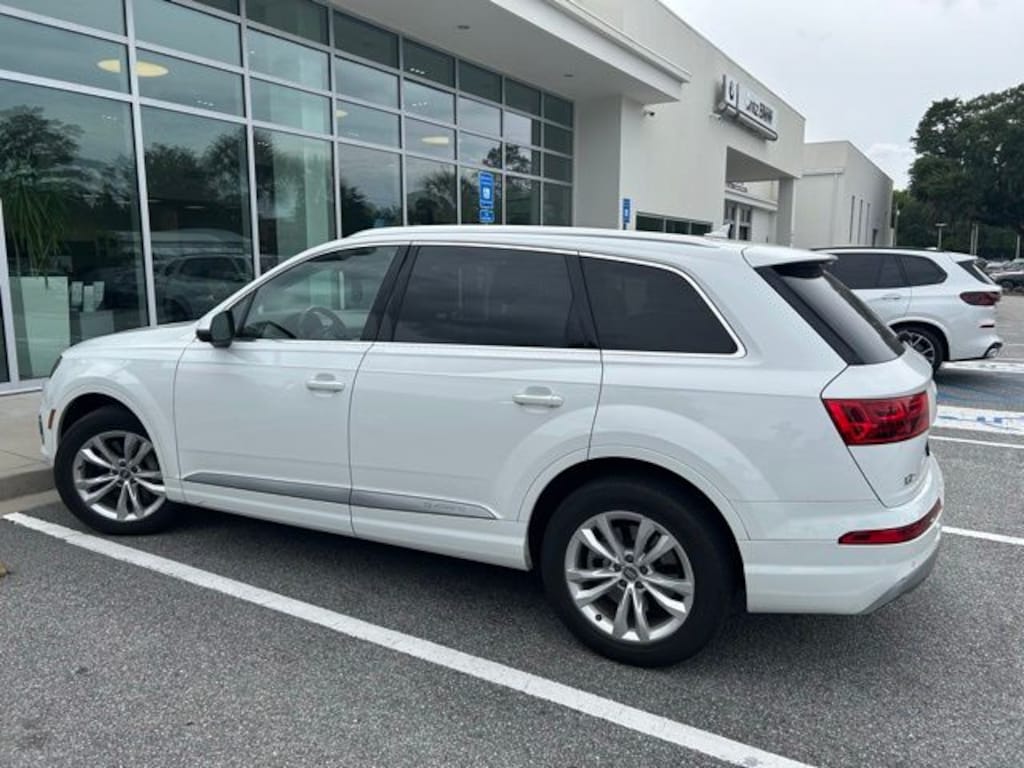 Used 2017 Audi Q7 3.0T Premium SUV