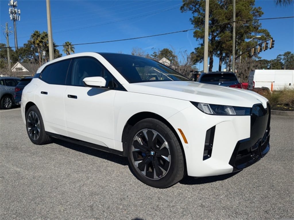 New 2026 BMW iX xDrive60 SUV