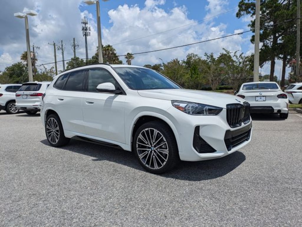 New 2026 BMW X1 xDrive28i SUV