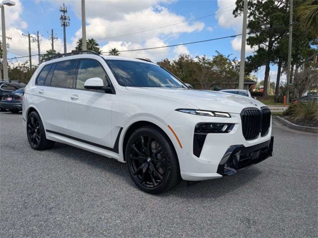 New 2026 BMW X7 xDrive40i SUV