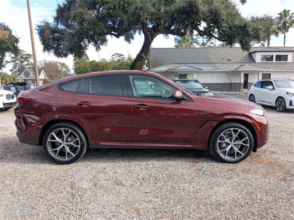 New 2026 BMW X6 xDrive40i SUV