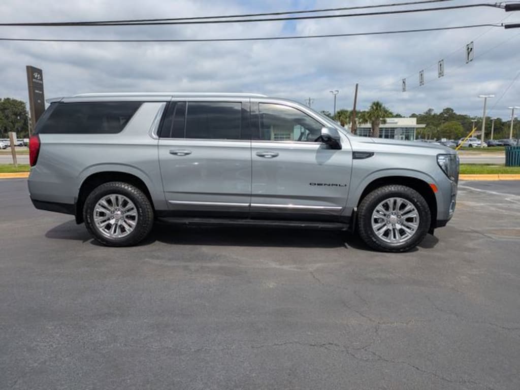 Used 2023 GMC Yukon XL Denali SUV