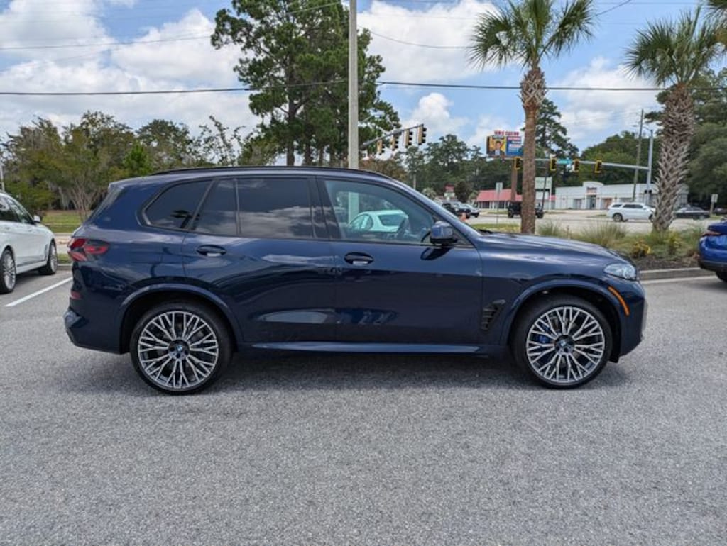 New 2026 BMW X5 sDrive40i SUV