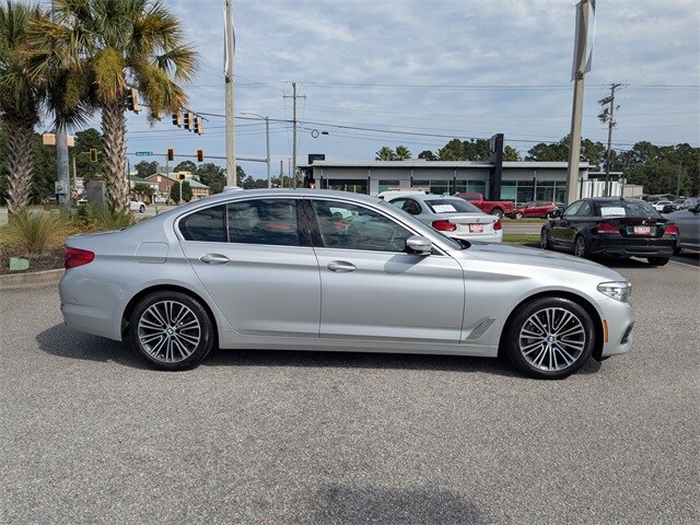 2019 Bmw 540i Sedan photo 2