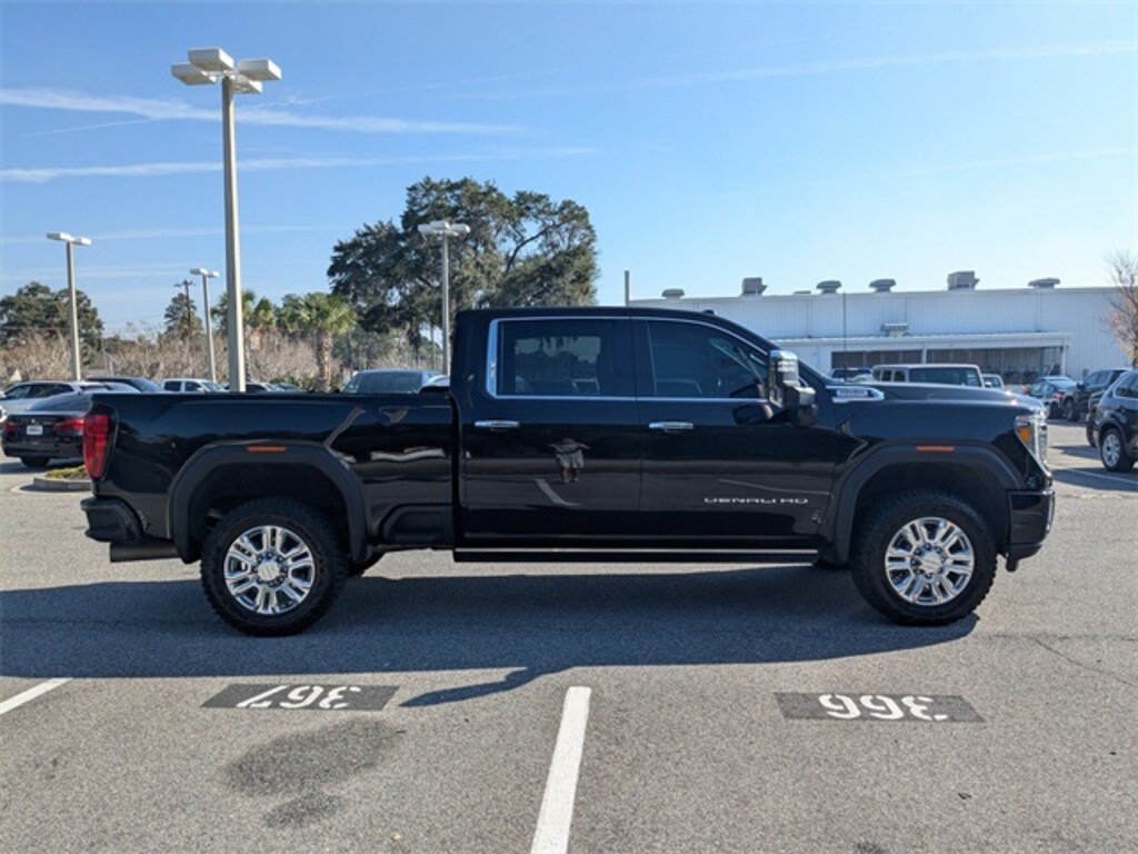 Used 2023 GMC Sierra 2500 HD Denali Truck Crew Cab