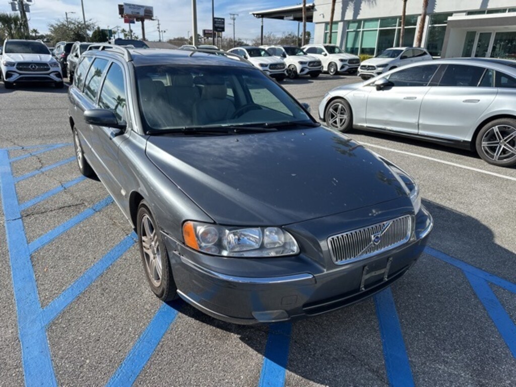 Used 2006 Volvo V70 2.5T Wagon