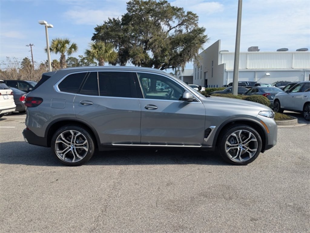 New 2026 BMW X5 xDrive40i SUV