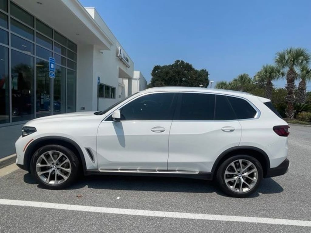 Used 2023 BMW X5 sDrive40i SUV
