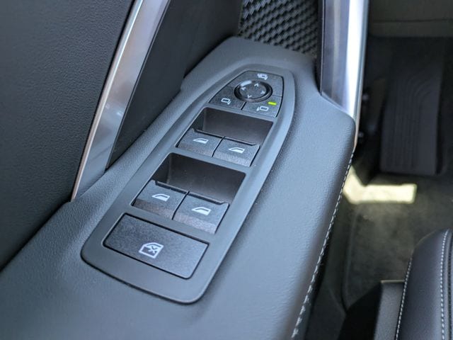 2026 BMW X2 28i - Photo 26