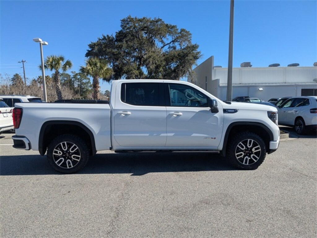 Used 2024 GMC Sierra 1500 AT4 Truck Crew Cab