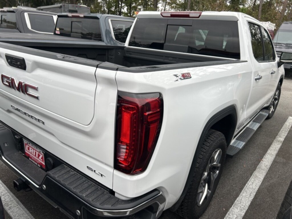 Used 2025 GMC Sierra 1500 SLT Truck Crew Cab