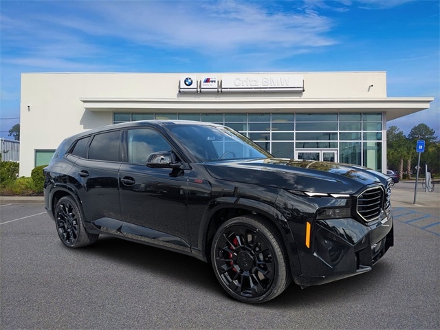 2026 BMW XM Base's photo