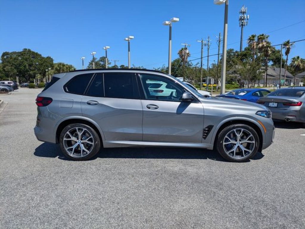 New 2026 BMW X5 PHEV xDrive50e SUV