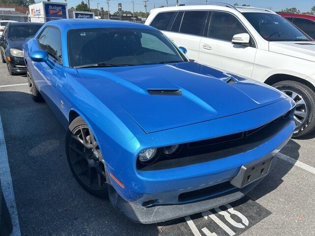 2016 Dodge Challenger R/T Scat Pack photo 3