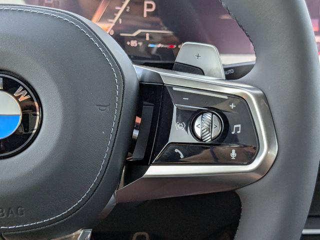 2026 BMW 7 Series 760i - Photo 27