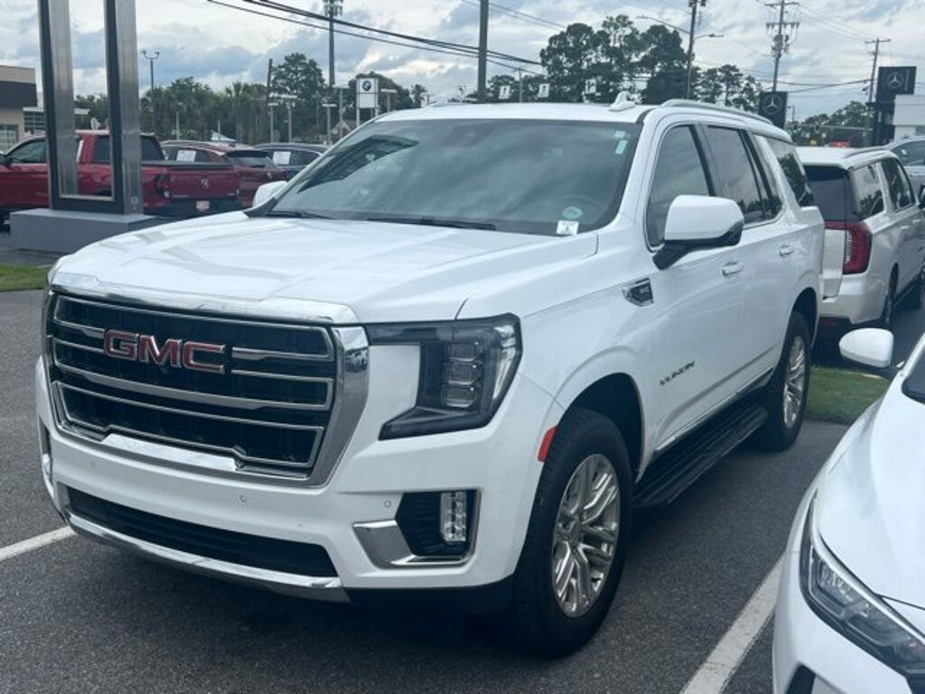 Used 2024 GMC Yukon SLT SUV