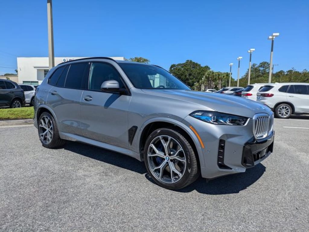 New 2026 BMW X5 PHEV xDrive50e SUV