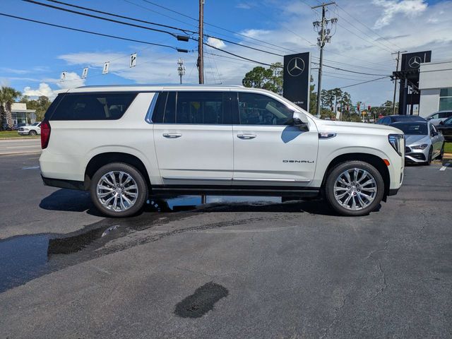 2022 GMC Yukon XL Denali - Photo 4