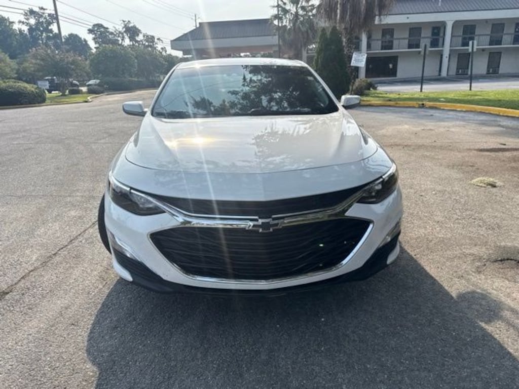 Used 2024 Chevrolet Malibu RS Sedan