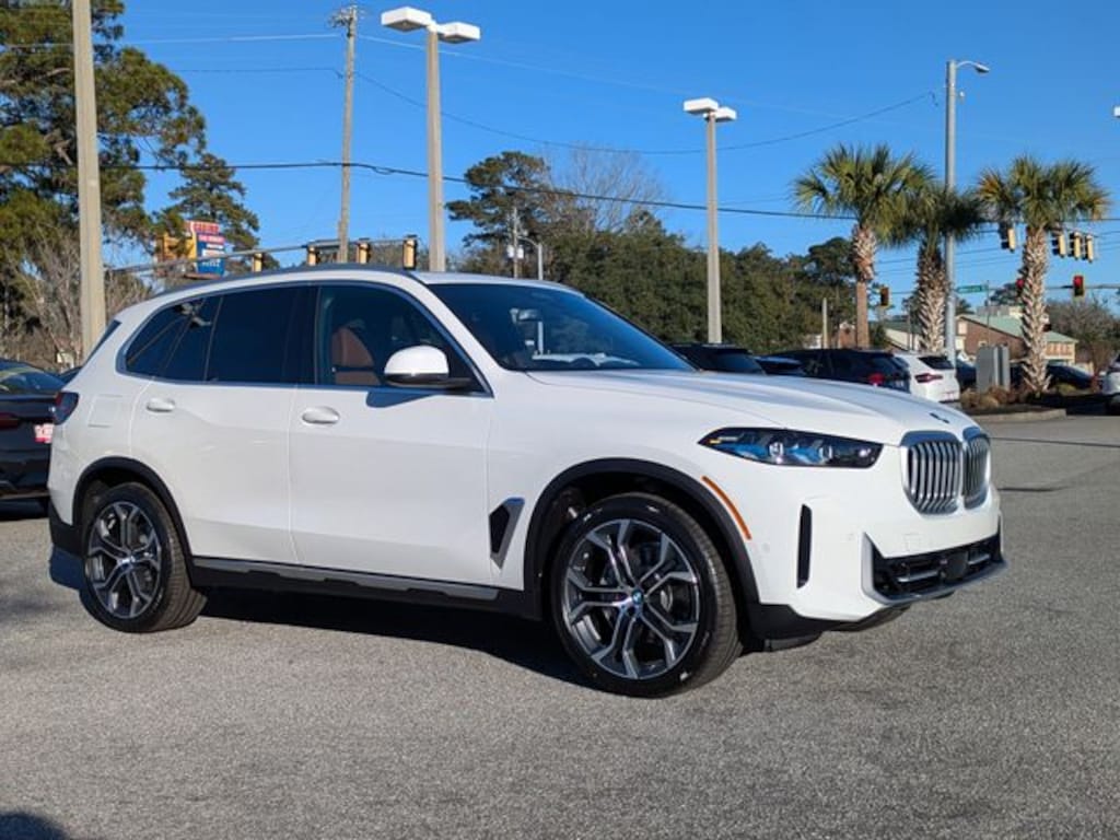 New 2026 BMW X5 sDrive40i SUV
