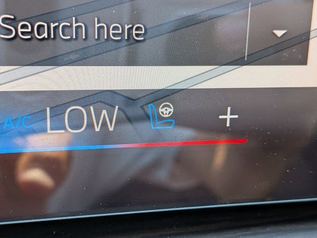 2026 BMW X5 50e - Photo 27