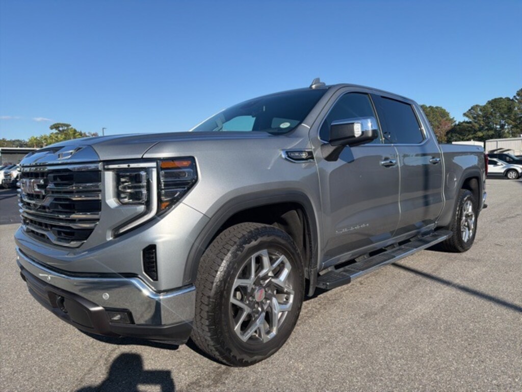 Used 2024 GMC Sierra 1500 SLT Truck Crew Cab
