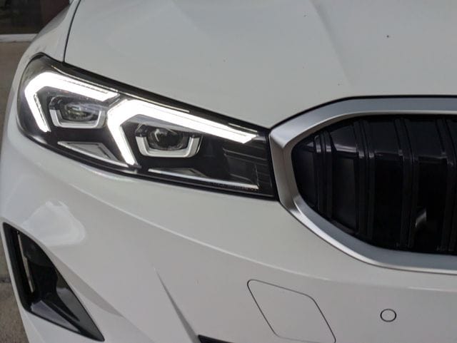 2026 BMW 3 Series 330i - Photo 11