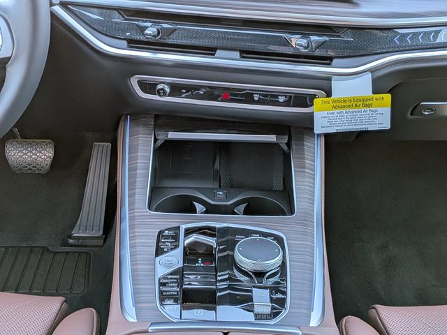 2026 BMW X5 50e - Photo 21