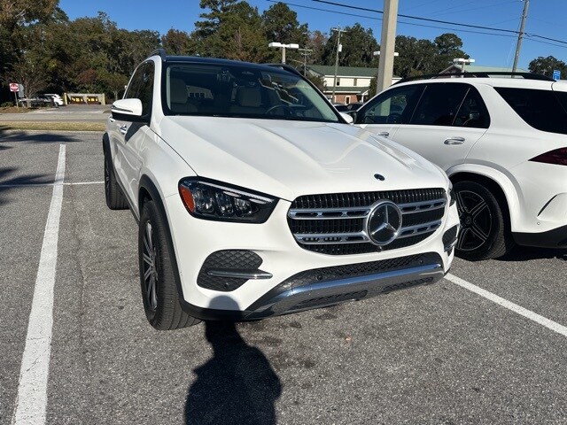 2024 Mercedes Benz GLE 450 4MATIC photo 2