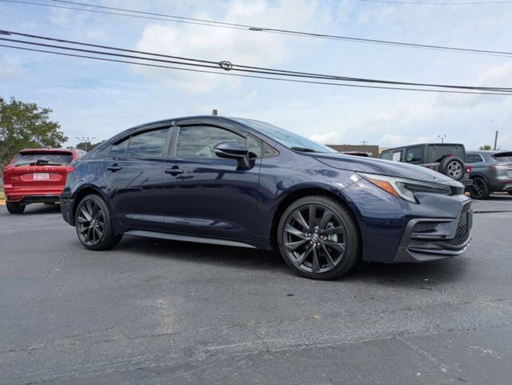 Used 2023 Toyota Corolla SE Sedan