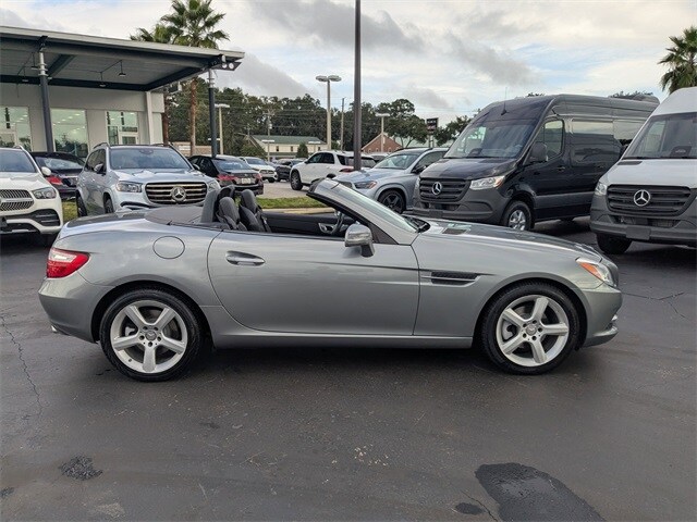 2013 Mercedes Benz SLK 250 photo 3
