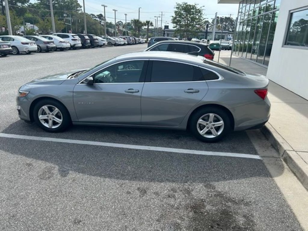 Used 2023 Chevrolet Malibu LS w/1LS Sedan